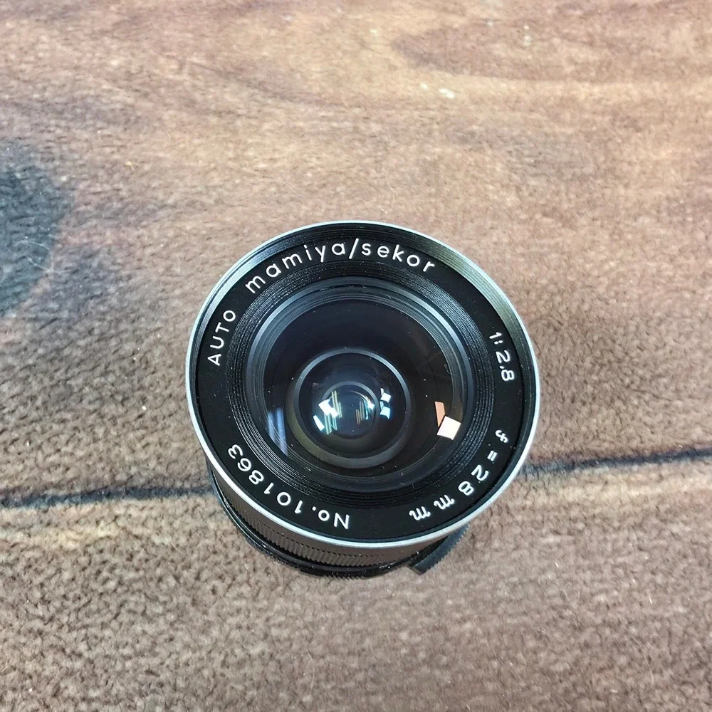 Mamiya Sekor 28mm f/2.8 Lens Wide Angle Black Good M42 Mount Japan